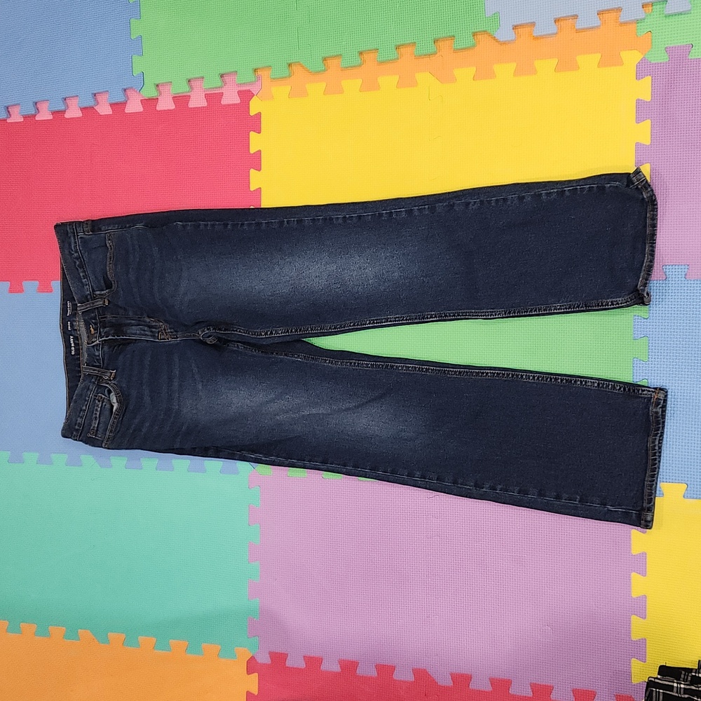 Old navy 28 x 30 boot cut jeans,  like new